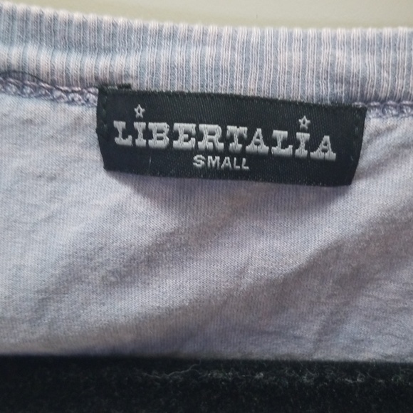 Top - Picture 4 of 6